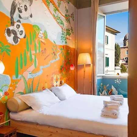 Art Gallery And Charming In San Frediano