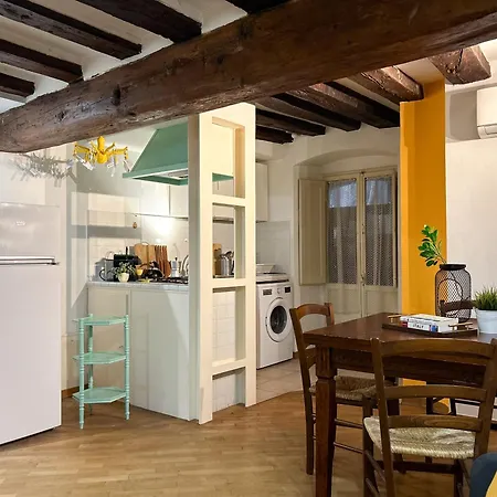 Casa Dei Leoni - Dolcevita Апартаменты Флоренция
