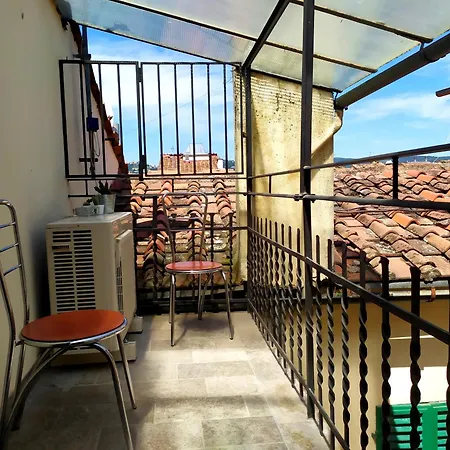 Unyca - Classic Florentine Atmosphere * Florence