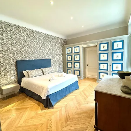Casa R