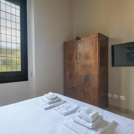 Tuscan Refined Retreat Apartment Florence