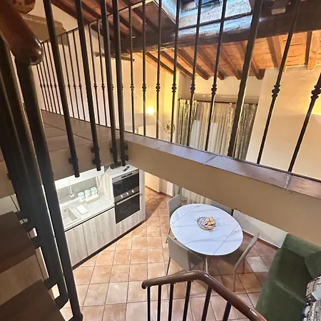 Daire Palazzo Vecchio Flat With Ac