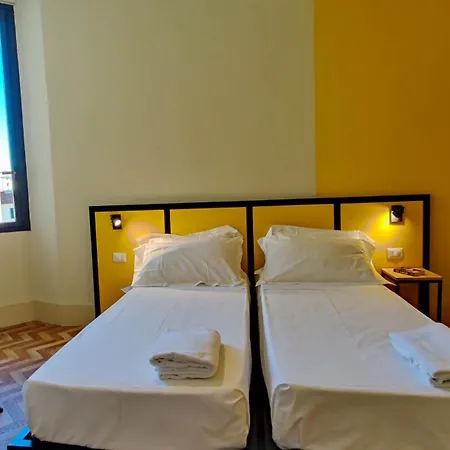 Auberge de jeunesse Yellowsquare