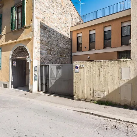 Apartment Art Gallery In Florenz