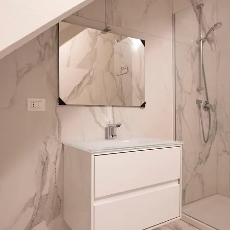 Dell'artista - Con Bagno Privato In Storica *