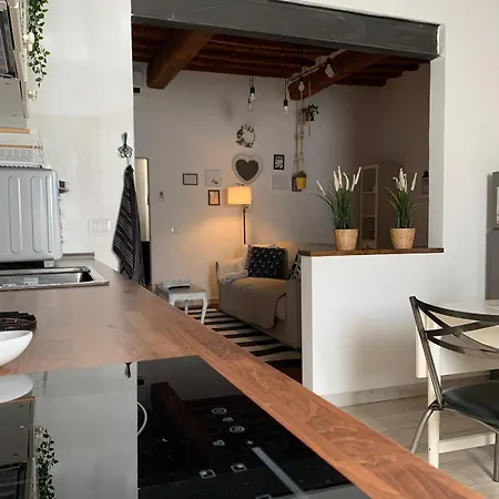 Apartment Live As Florentine