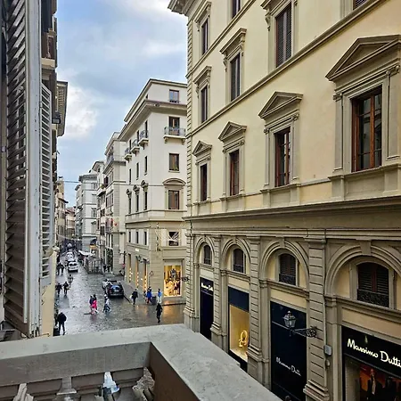 Tosinghi Charme E Spazio - Balcone Con Vista Nel Centro Apartment *