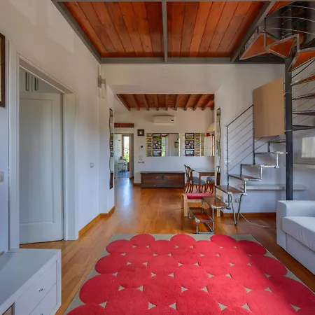 Sunny - Cozy & Modern - Wi-fi Apartment *