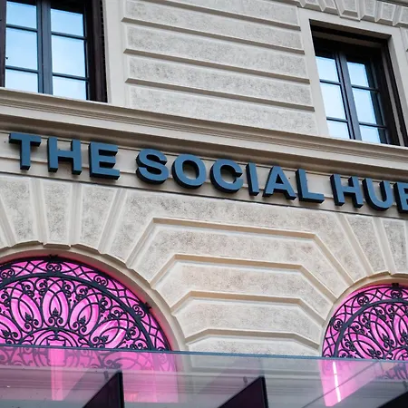 The Social Hub Lavagnini Hotel 4*
