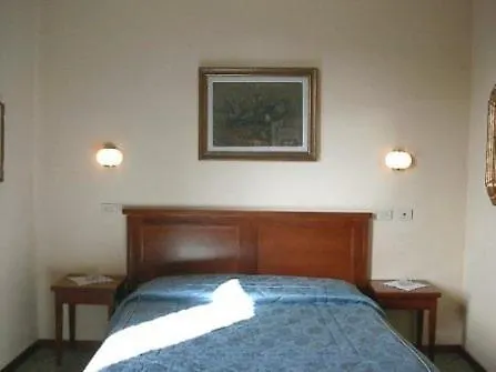 Bellevue House Guest house