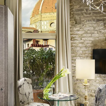 Brunelleschi Hotel 4*