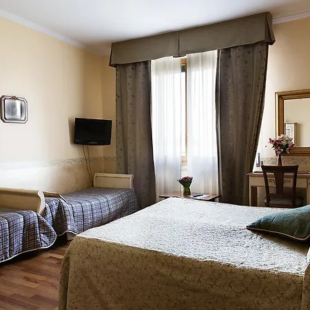 Andrea Hotel Florence