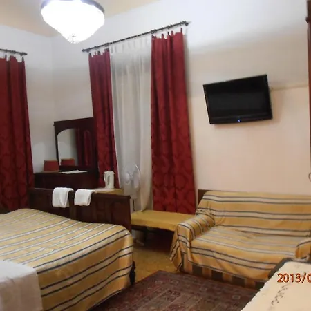 Souvenir Maya Hotel 5*