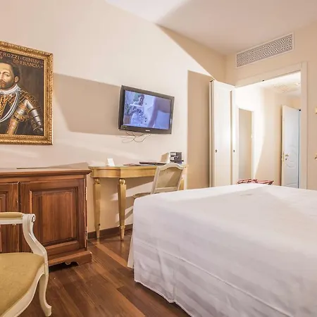 Golden Tower & Spa Florence