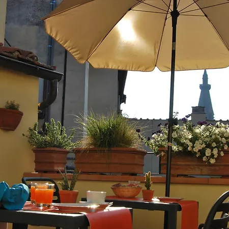 Alojamento de Acomodação e Pequeno-almoço Isola D'arno Florença