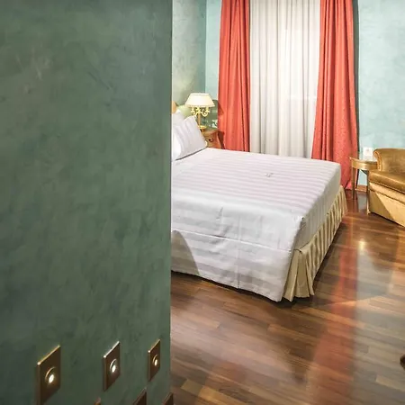 Golden Tower & Spa Florence