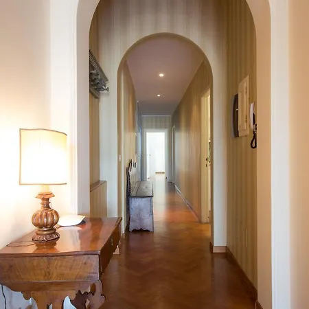 Apartment Ponte Vecchio Sunshine Florence