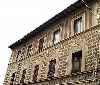 Katti House - Florence's Center