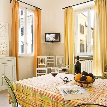 Signoria Apartment