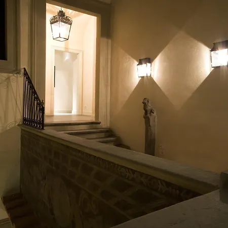 Palazzo Vecchietti - Residenza D'epoca 5* Firenze