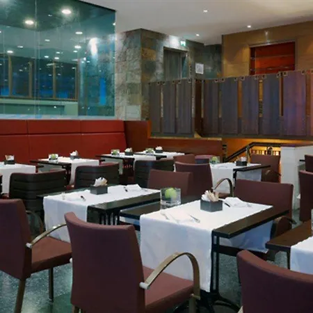 Hotell Nh 4*
