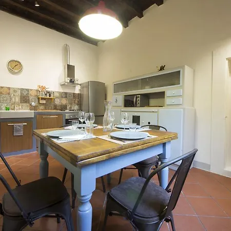 Apartment Cedar Pepi Florence