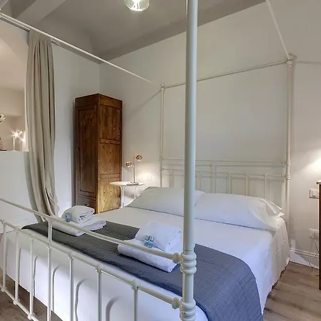 Isola Apartment