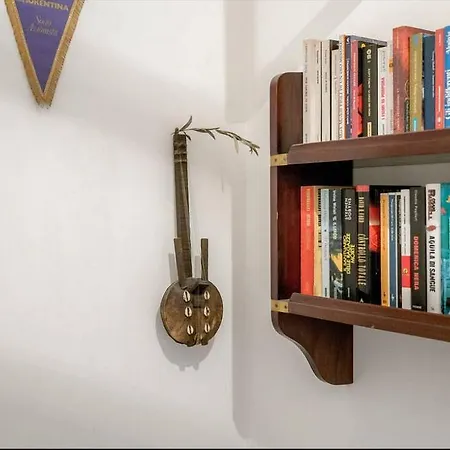 Ponte Rosso Apartment