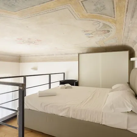 Two-bedroom Close To Mercato Centrale Appartamento