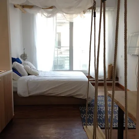Industia Loft Apartment *