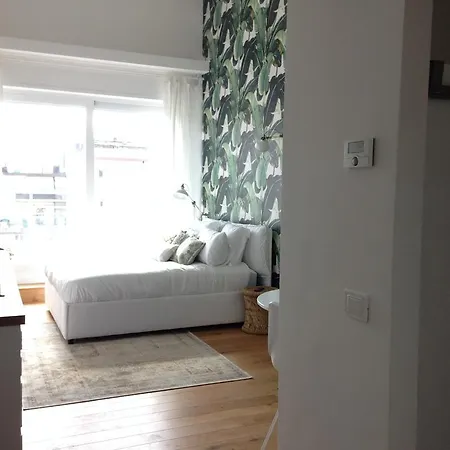 Industia Loft Apartment