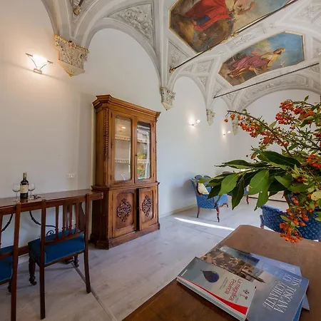 Residenza D'epoca Palazzo Riblet Gæstehus 3*