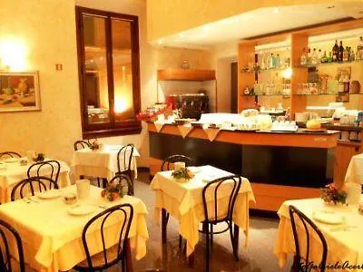 Brooklyn - Ex Lombardi Hotel 2*