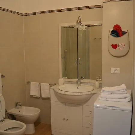 Lungarno Colombo Apartment Florence