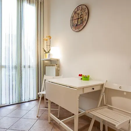 Santa Croce Garden Apartment *