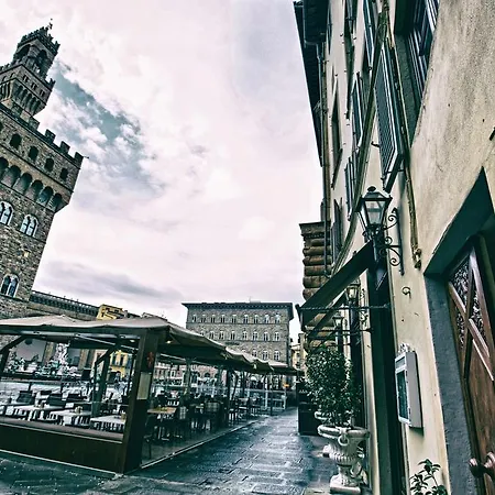 La Casa Del Garbo - Luxury & Oda ve Kahvaltı 3*