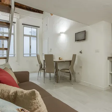 Istay - Bargello Apartment Florence