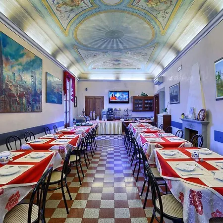 Casci Hotel 2*