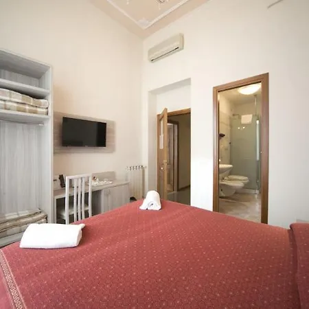 Hotel Stella Mary 2*