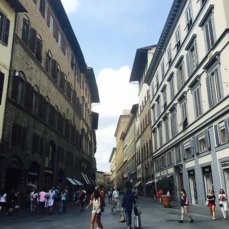 Parione Uno 3*