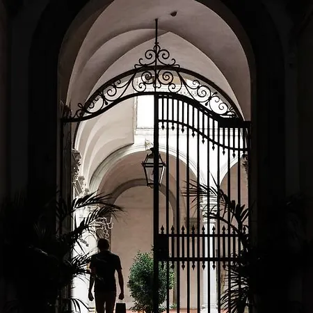 Hotel Palazzo Roselli Cecconi 3*