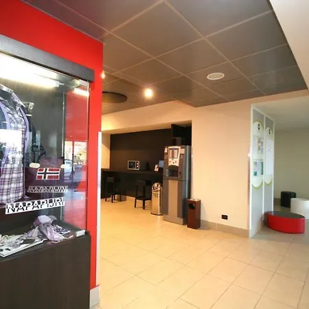 Novoli Hotel 3*
