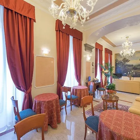 Hotel Strozzi Palace 4*