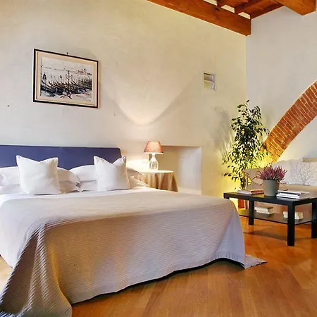 Capri Moon Guest house Florence