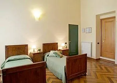 Giglio 3* Florence
