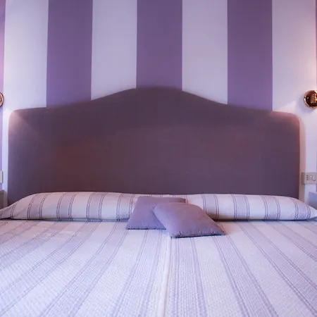 Alex Hotel 3*