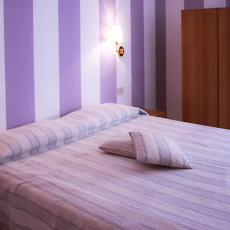 Alex Hotel Florencia