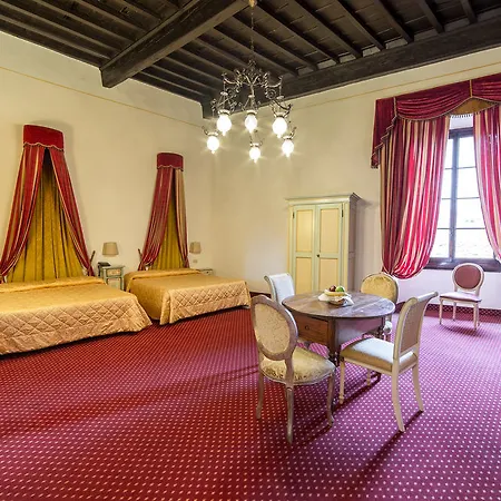Szálloda Paris 3*