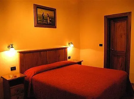 Hotel Margaret *