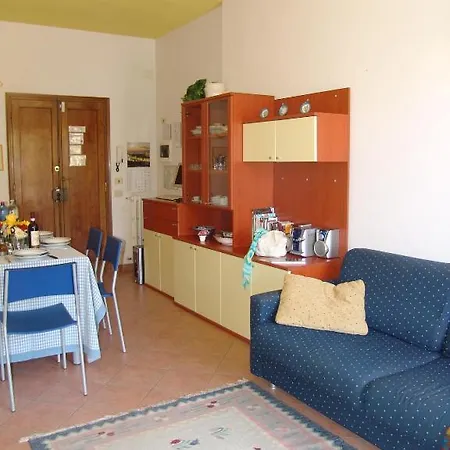 Green Apartment *